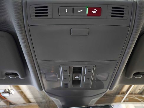 New 2026 Volkswagen Jetta SE image 32