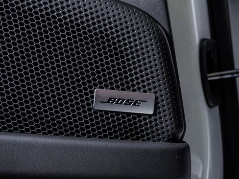 Certified 2025 Porsche Panamera 4 image 27