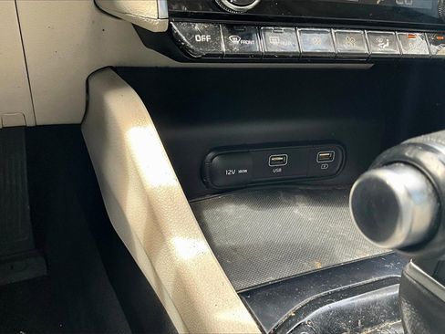 Used 2021 Kia K5 LXS image 30