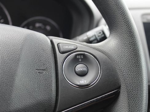 Used 2016 Honda HR-V EX image 26