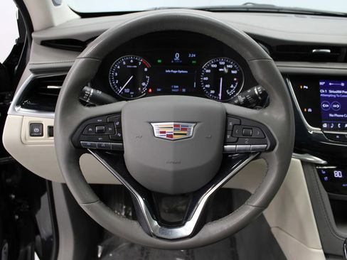 Certified 2024 Cadillac XT6 Premium Luxury w/ LPO, Floor Liner Package image 23