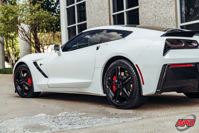 Used 2017 Chevrolet Corvette Stingray Coupe w/ Carbon Flash Badge Package RWD image 50