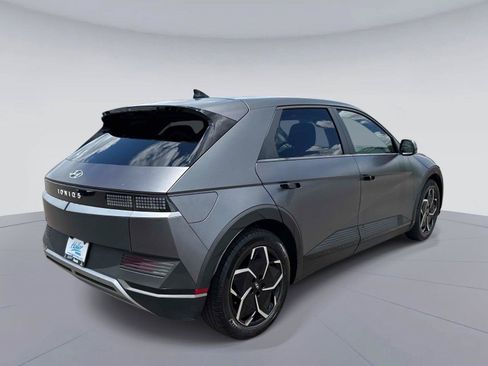 Used 2024 Hyundai Ioniq 5 SEL RWD image 4