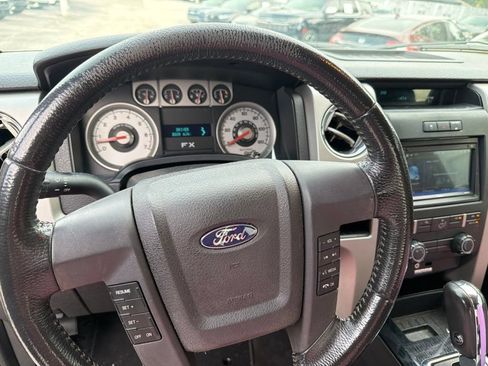 Used 2010 Ford F150 2WD SuperCab image 4
