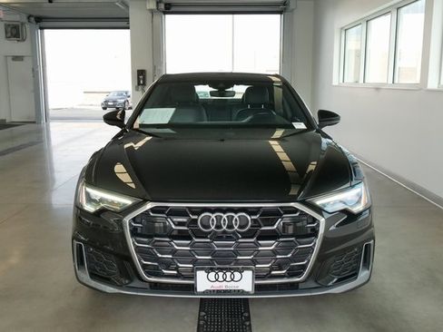 Used 2024 Audi A6 Premium Plus image 2