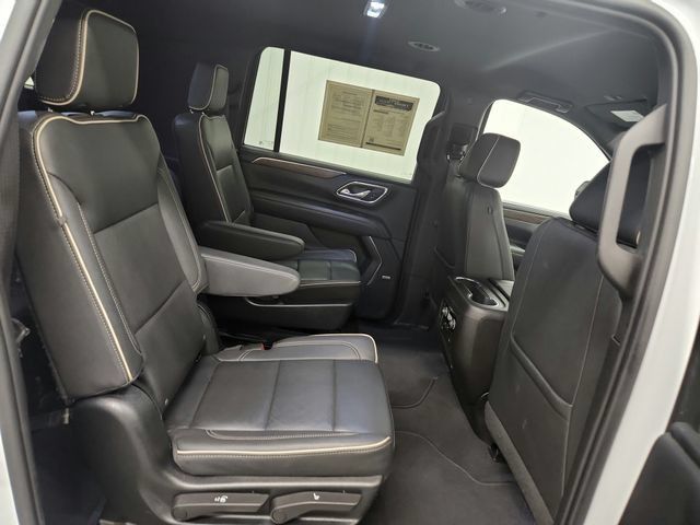 Used 2023 Chevrolet Suburban Premier RWD image 29