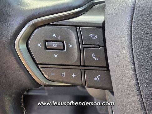 Used 2024 Lexus LX 600 4WD w/ Luxury Package image 29