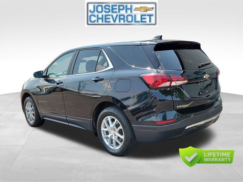 Used 2024 Chevrolet Equinox LT AWD/4WD image 3