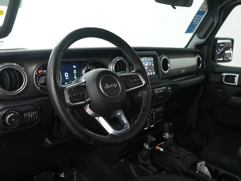 Used 2021 Jeep Wrangler Unlimited Sahara w/ LED Lighting Group image 22