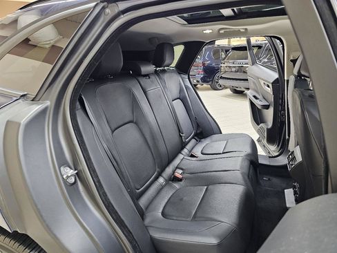Used 2018 Jaguar F-PACE Premium AWD/4WD image 24