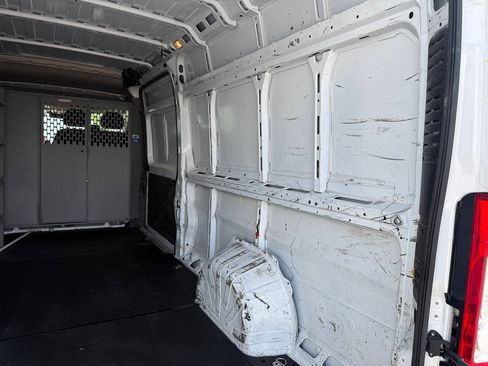 Used 2023 RAM ProMaster 3500 w/ Convenience Group FWD image 22