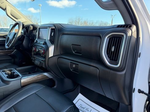 Used 2020 Chevrolet Silverado 1500 LT Trail Boss image 12