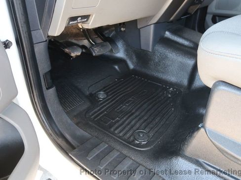 Used 2022 Ford F250 XL w/ Power Equipment Group AWD/4WD image 12