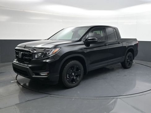 Used 2026 Honda Ridgeline Black Edition image 8