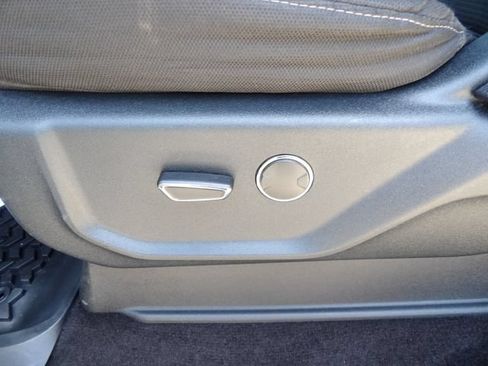 Used 2015 Ford F150 XLT w/ Equipment Group 301A Mid RWD image 13