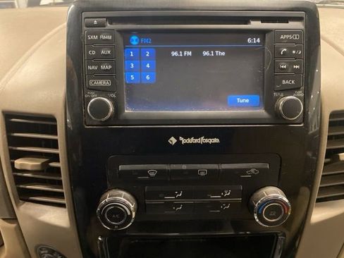 Used 2015 Nissan Titan SV w/ SV Value Truck Package image 17