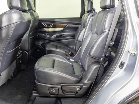 Used 2021 Subaru Ascent Touring w/ Popular Package #2A image 42