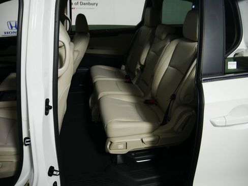 New 2026 Honda Odyssey EX-L image 14