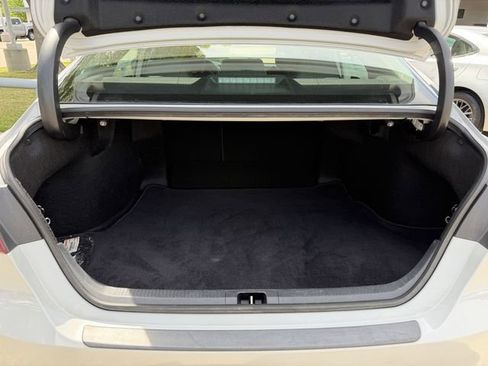 Certified 2023 Toyota Camry LE image 28