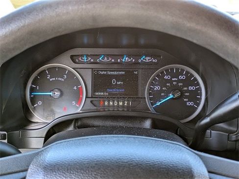 Used 2019 Ford F250 XLT w/ FX4 Off-Road Package image 26