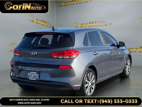 Used 2018 Hyundai Elantra GT image 5