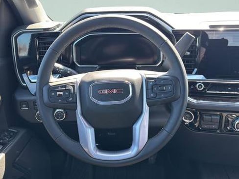 New 2026 GMC Sierra 1500 Elevation AWD/4WD image 8