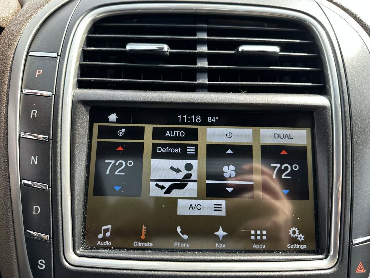 Used 2016 Lincoln MKX Reserve w/ Climate Package AWD/4WD image 17