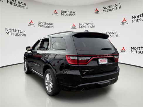 Used 2024 Dodge Durango GT image 2