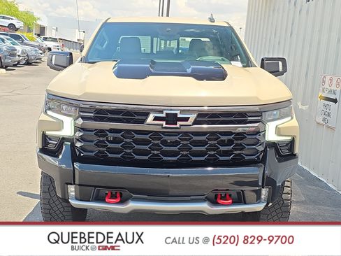 Used 2022 Chevrolet Silverado 1500 ZR2 w/ Technology Package AWD/4WD image 2
