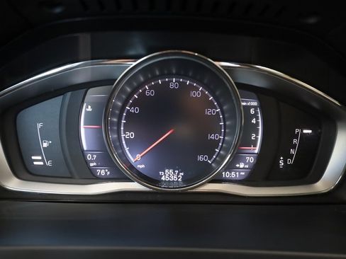 Used 2016 Volvo S60 T5 Premier w/ Convenience Package image 16
