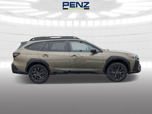 Used 2025 Subaru Outback Onyx Edition XT AWD/4WD image 8