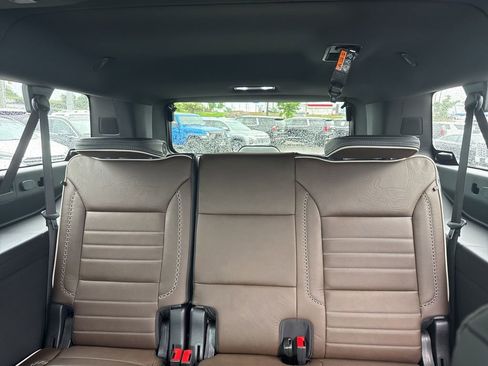 New 2026 GMC Yukon XL Denali Ultimate AWD/4WD image 33