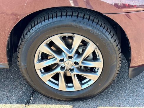Used 2013 INFINITI JX35 FWD w/ Premium Pkg image 8