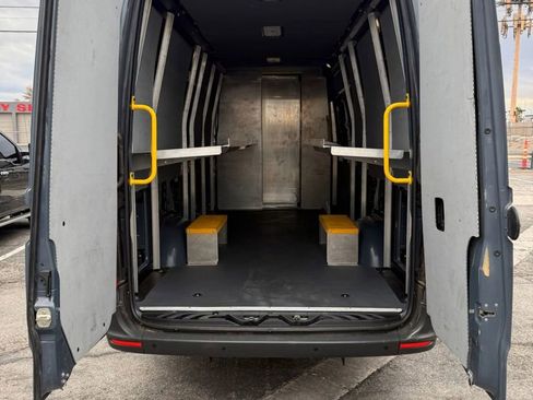 Used 2019 Mercedes-Benz Sprinter 170 image 14