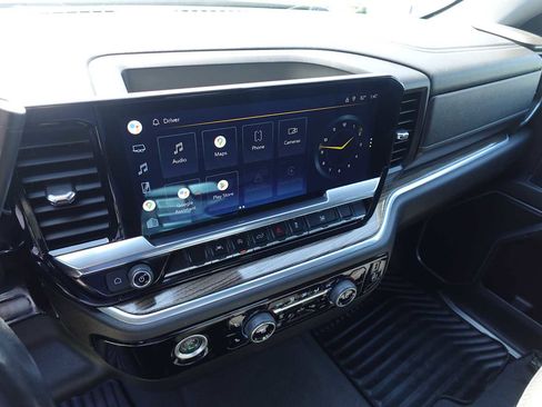 Used 2022 Chevrolet Silverado 1500 LT image 20