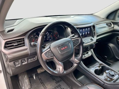 Used 2022 GMC Acadia AT4 w/ Technology Package AWD/4WD image 9