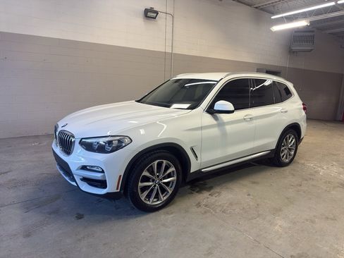 Used 2019 BMW X3 xDrive30i image 3