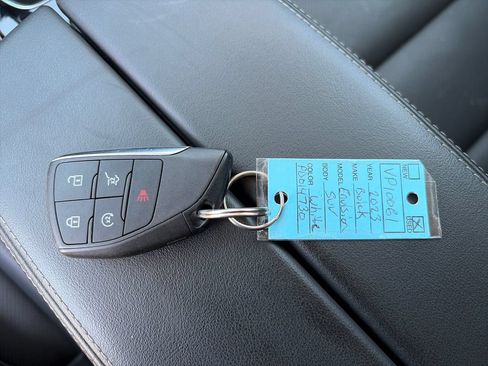 Used 2023 Buick Envision Essence FWD image 36