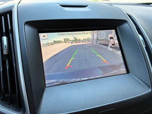 Used 2018 Ford Edge SEL w/ Equipment Group 201A AWD/4WD image 27