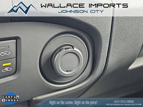 Used 2024 Nissan Frontier SL image 35