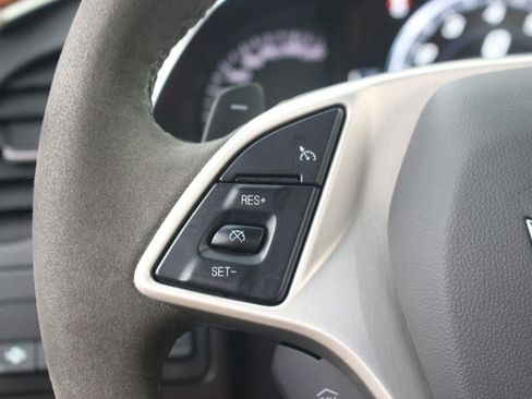 Used 2019 Chevrolet Corvette Z06 RWD image 21