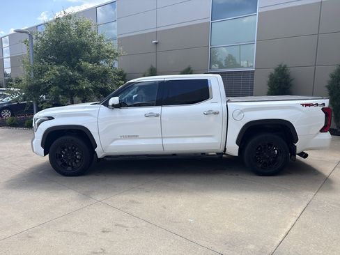 Used 2023 Toyota Tundra Limited w/ TRD Off-Road Package AWD/4WD image 8