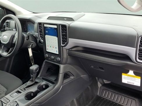 New 2025 Ford Ranger XL image 18