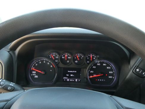 Used 2023 Chevrolet Silverado 1500 Custom w/ Rally Edition AWD/4WD image 18