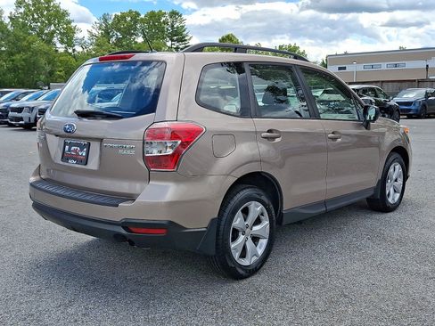 Used 2015 Subaru Forester 2.5i w/ Alloy Wheel Package AWD/4WD image 5
