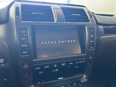 Used 2018 Lexus GX 460 image 7