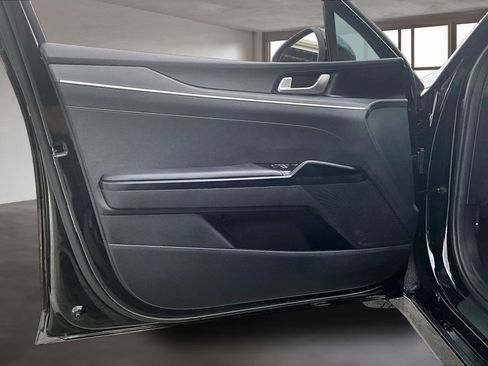 Used 2022 Kia K5 GT-Line image 19