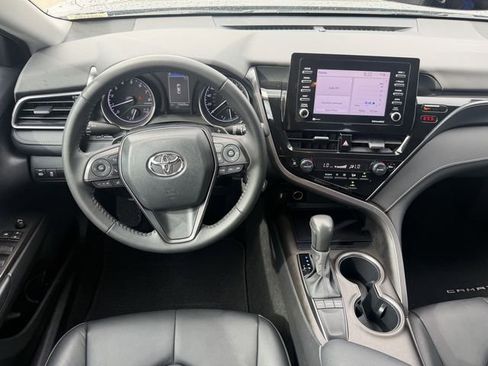 Certified 2023 Toyota Camry SE FWD image 10