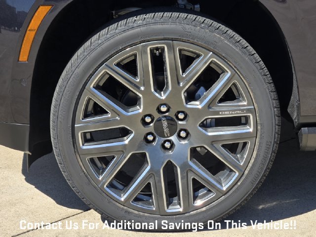 New 2027 GMC Yukon Denali Ultimate w/ LPO, Floor Liner Package AWD/4WD image 9