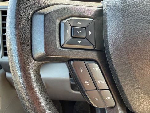 Used 2017 Ford F250 XL w/ Power Equipment Group AWD/4WD image 17